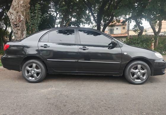 TOYOTA COROLLA 1.8 XEI 16V GASOLINA 4P AUTOMÁTICO TOYOTA COROLLA 1.8 XEI 16V GASOLINA 4P AUTOMÁTICO
